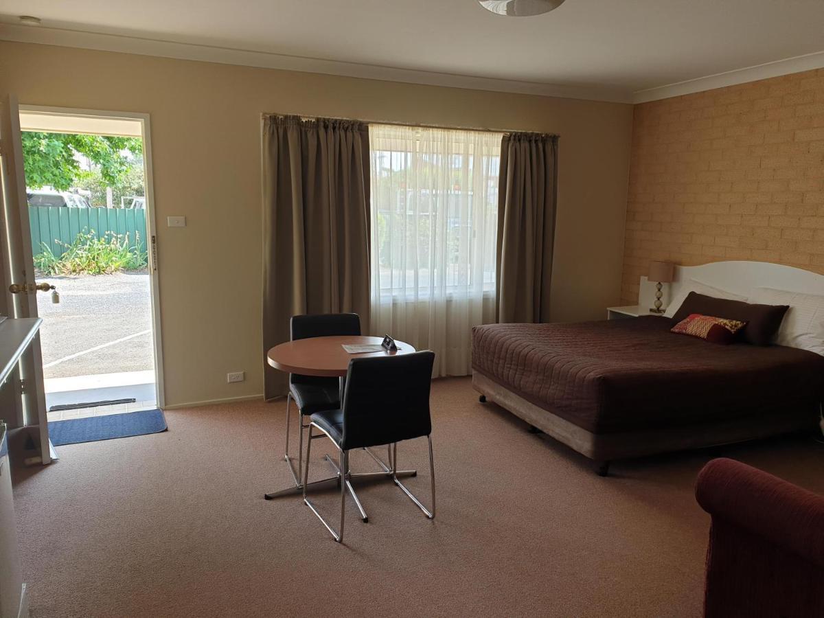 Blayney Central Motel Экстерьер фото